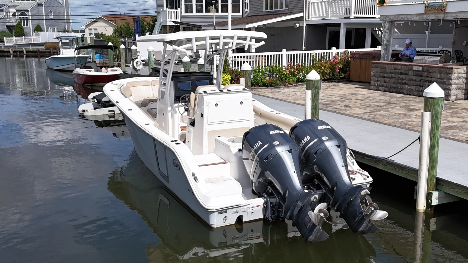 2017 Sea Fox 288 Commander