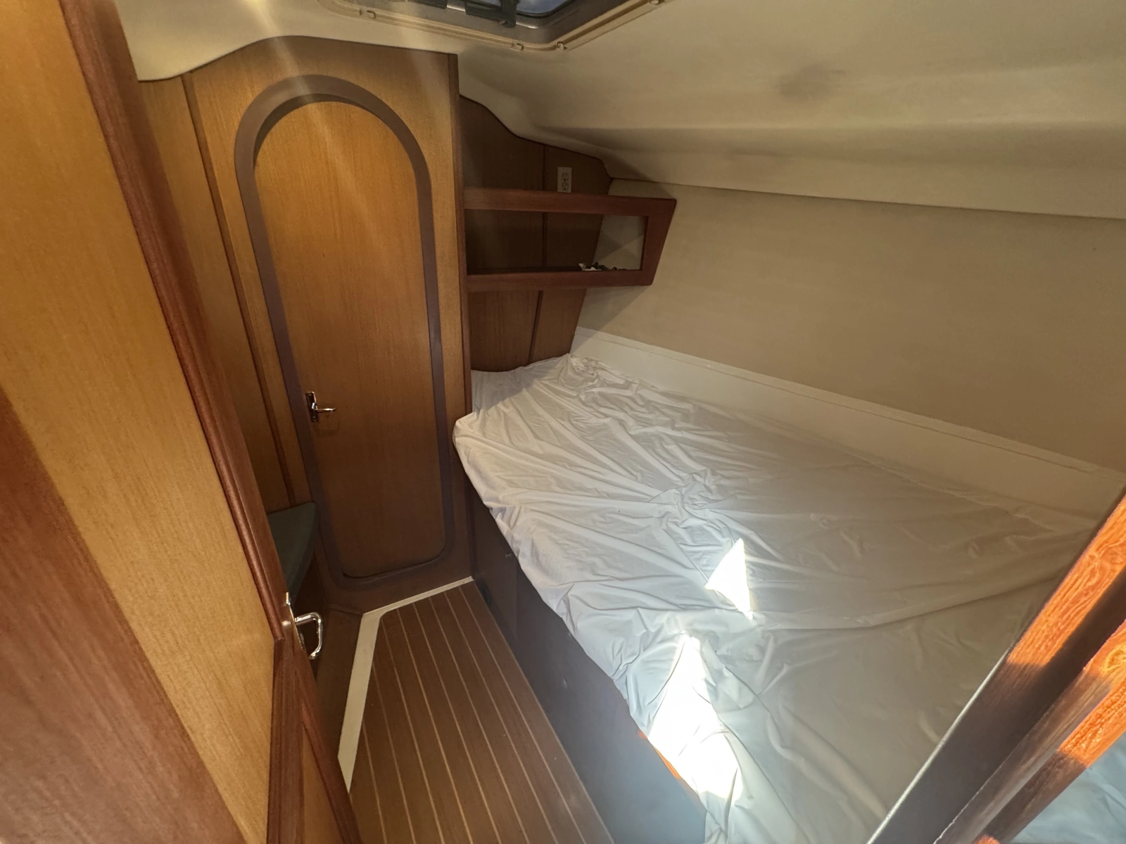 1999 Hunter 420