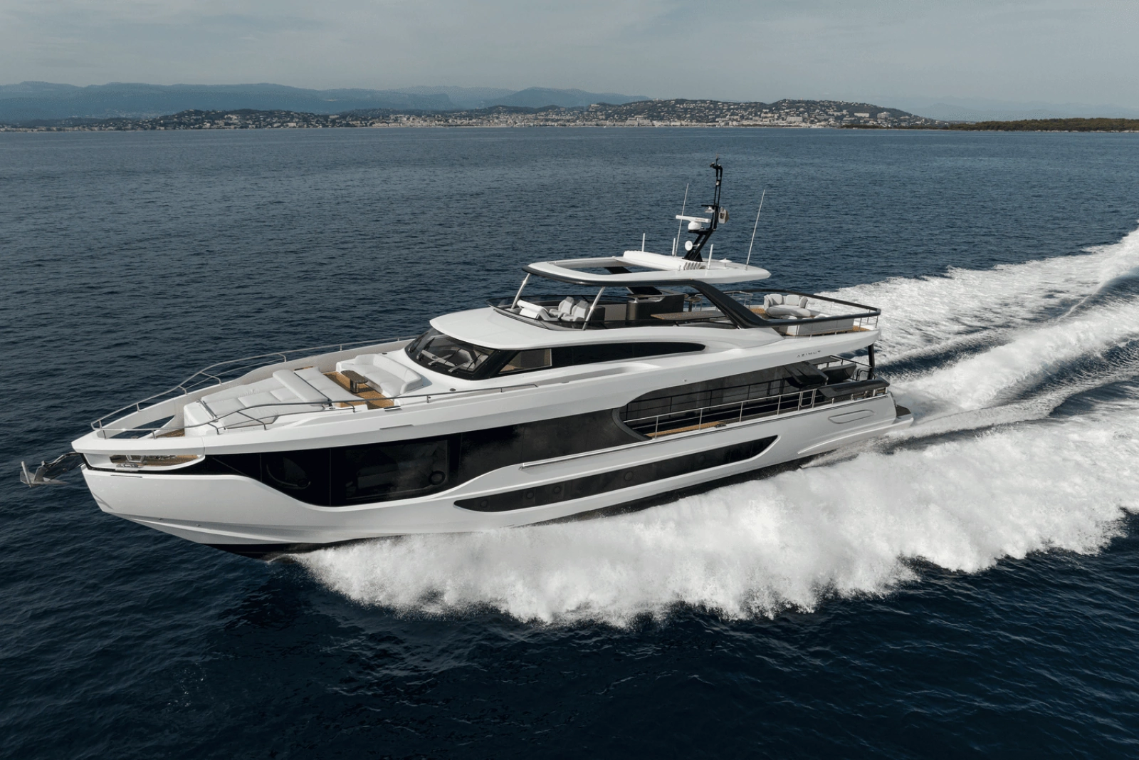 85ft Azimut Yacht For Sale