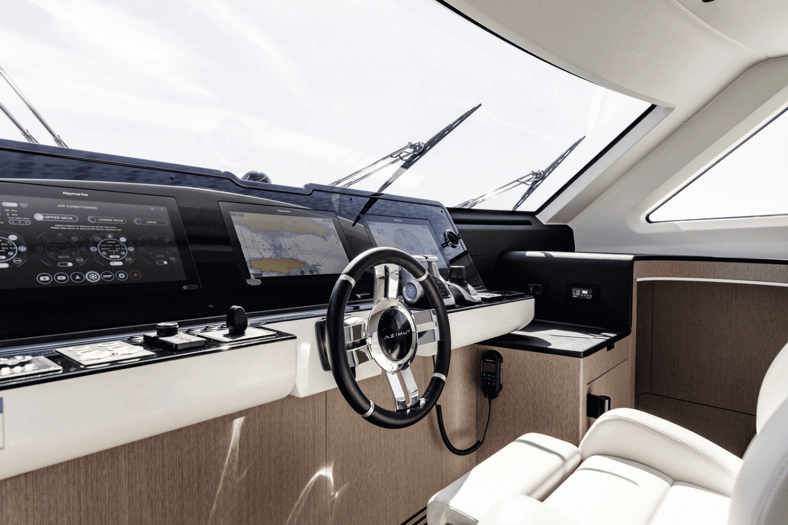 85ft Azimut Yacht For Sale
