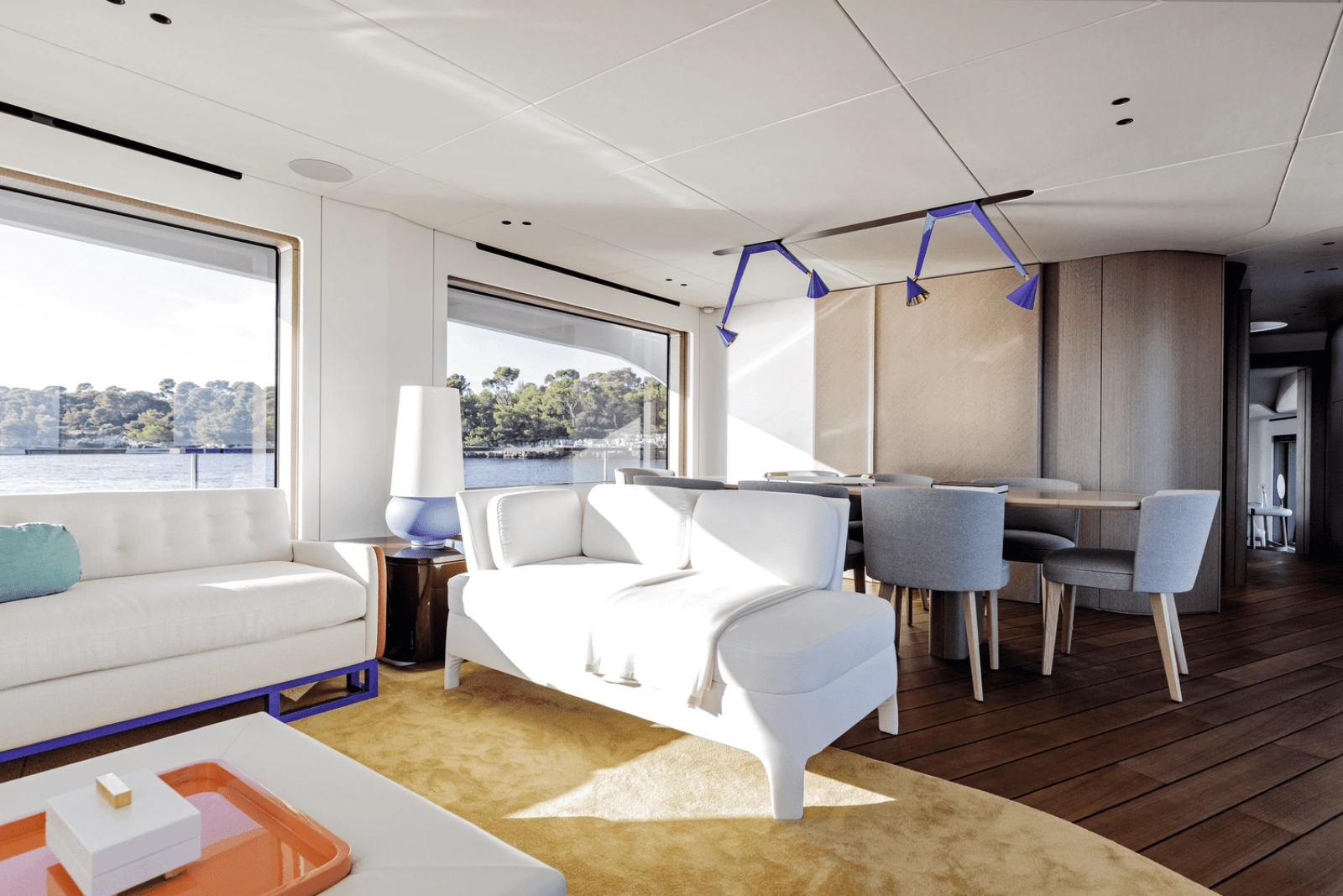 85ft Azimut Yacht For Sale