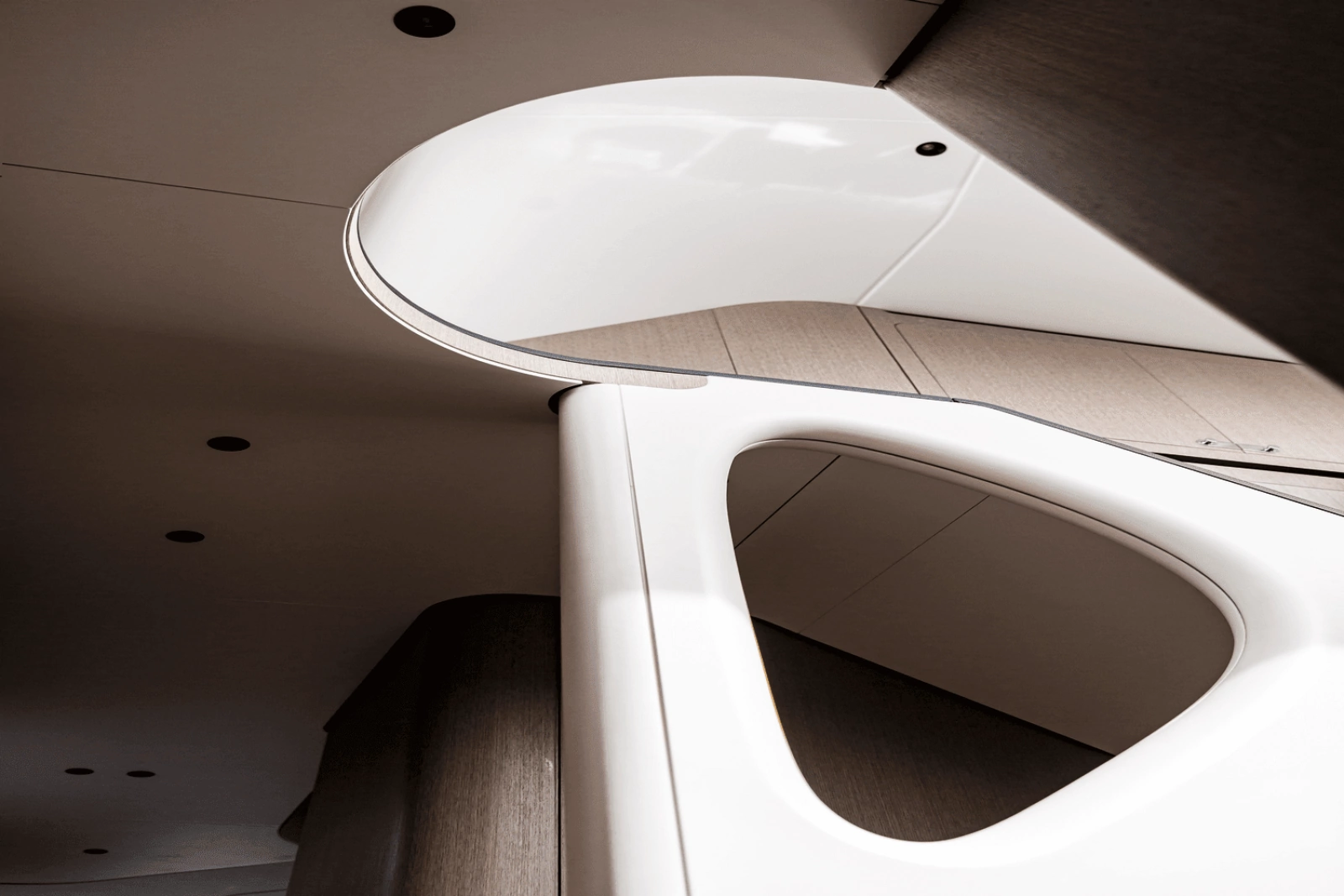 85ft Azimut Yacht For Sale
