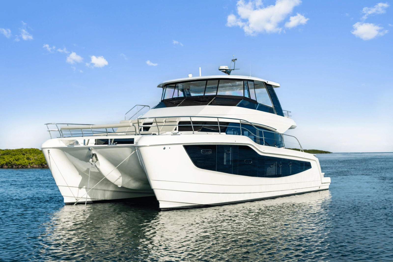 52ft Aquila Yacht For Sale
