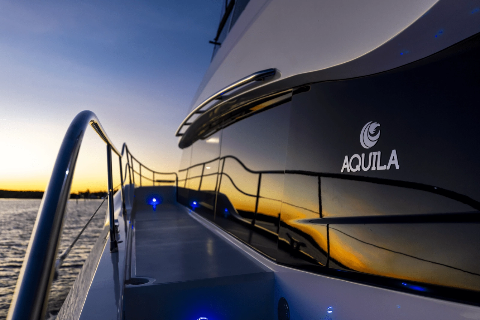 52ft Aquila Yacht For Sale