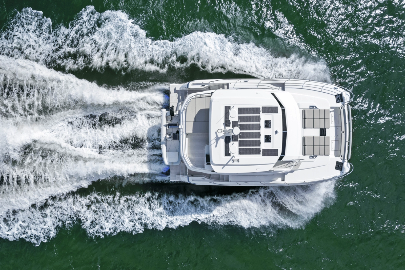 52ft Aquila Yacht For Sale