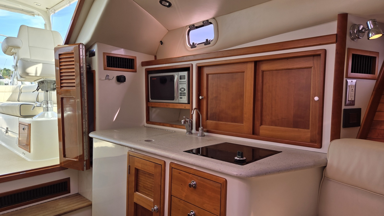 2009 MJM 29z Downeast