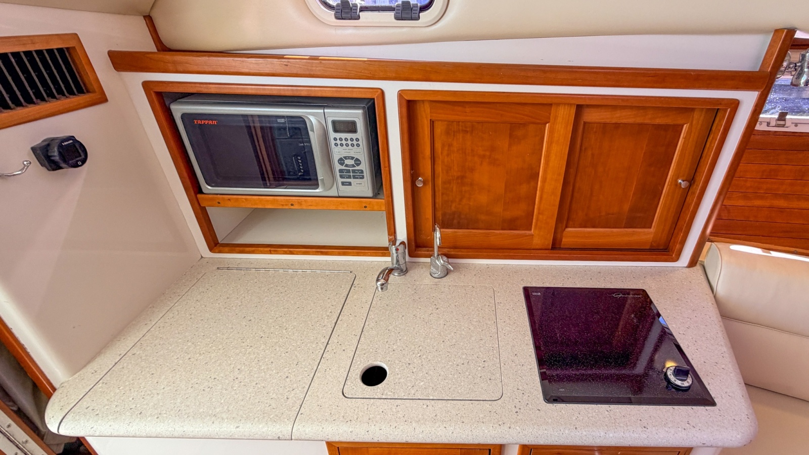 2009 MJM 29z Downeast