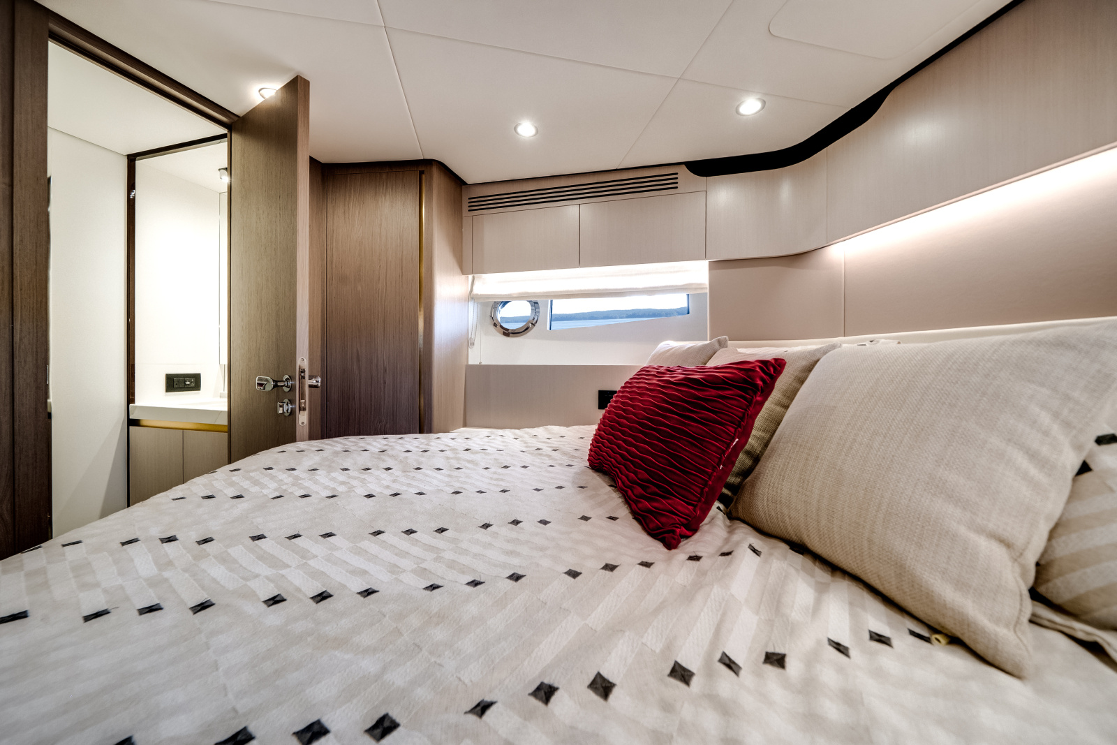 2024 Azimut FLY 60