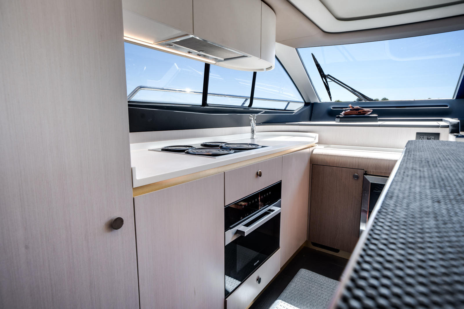 2024 Azimut FLY 60