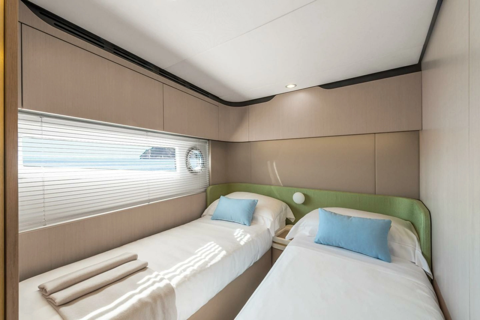 2024 Azimut FLY 60