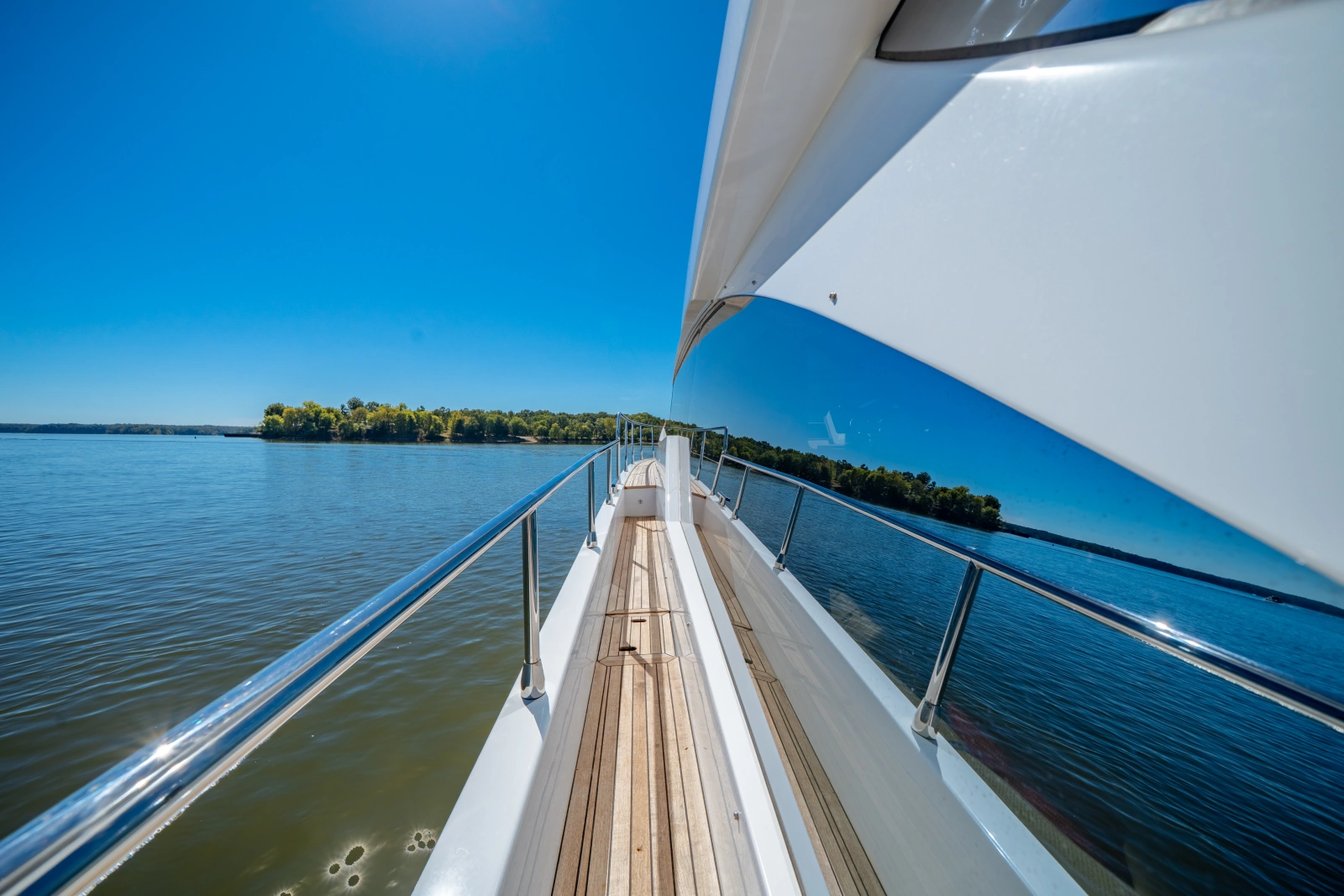 60ft Azimut Yacht For Sale