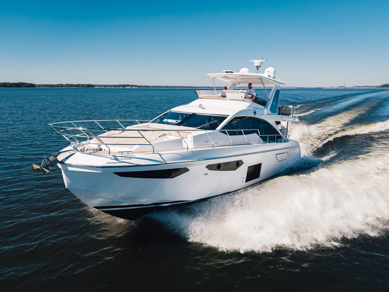 60ft Azimut Yacht For Sale