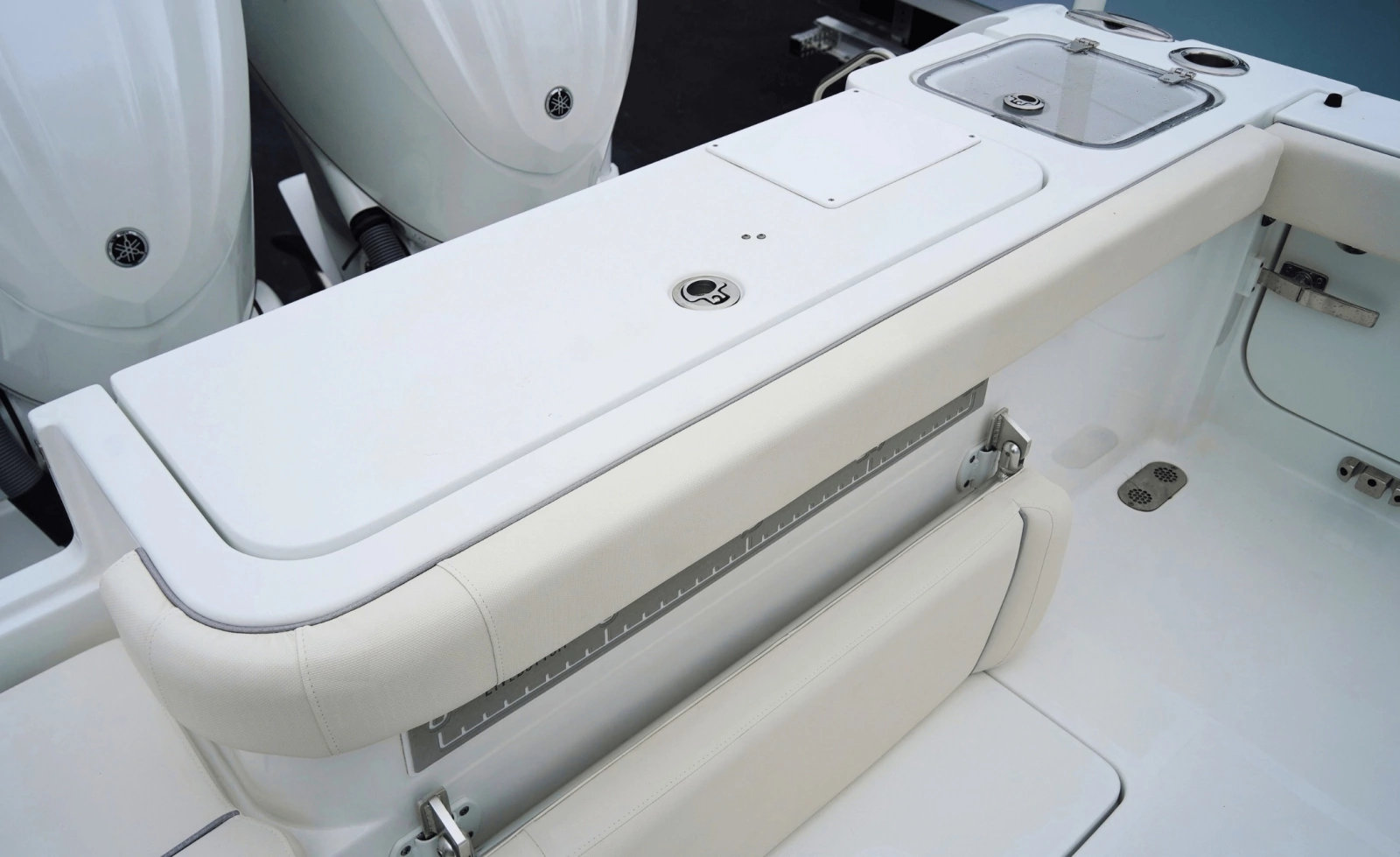 2025 Sea Hunt Gamefish 27FS