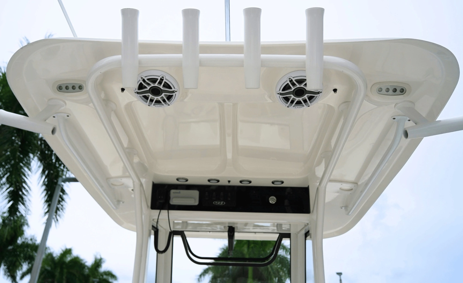 2025 Sea Hunt Gamefish 27FS