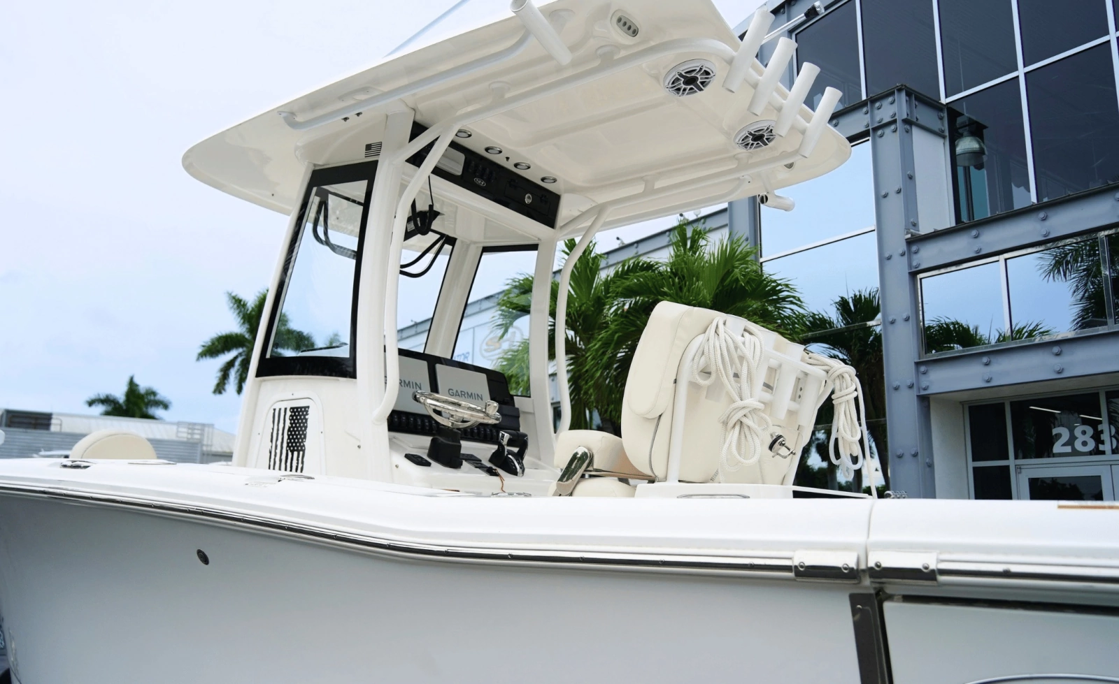 2025 Sea Hunt Gamefish 27FS