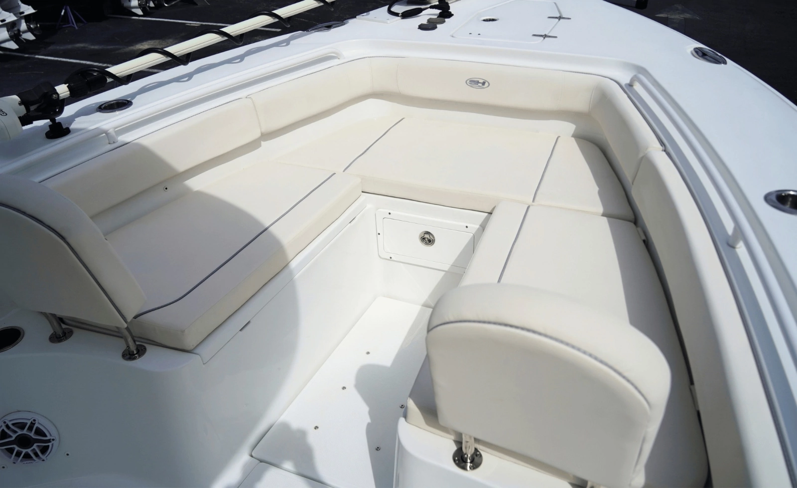 2025 Sea Hunt Gamefish 27FS