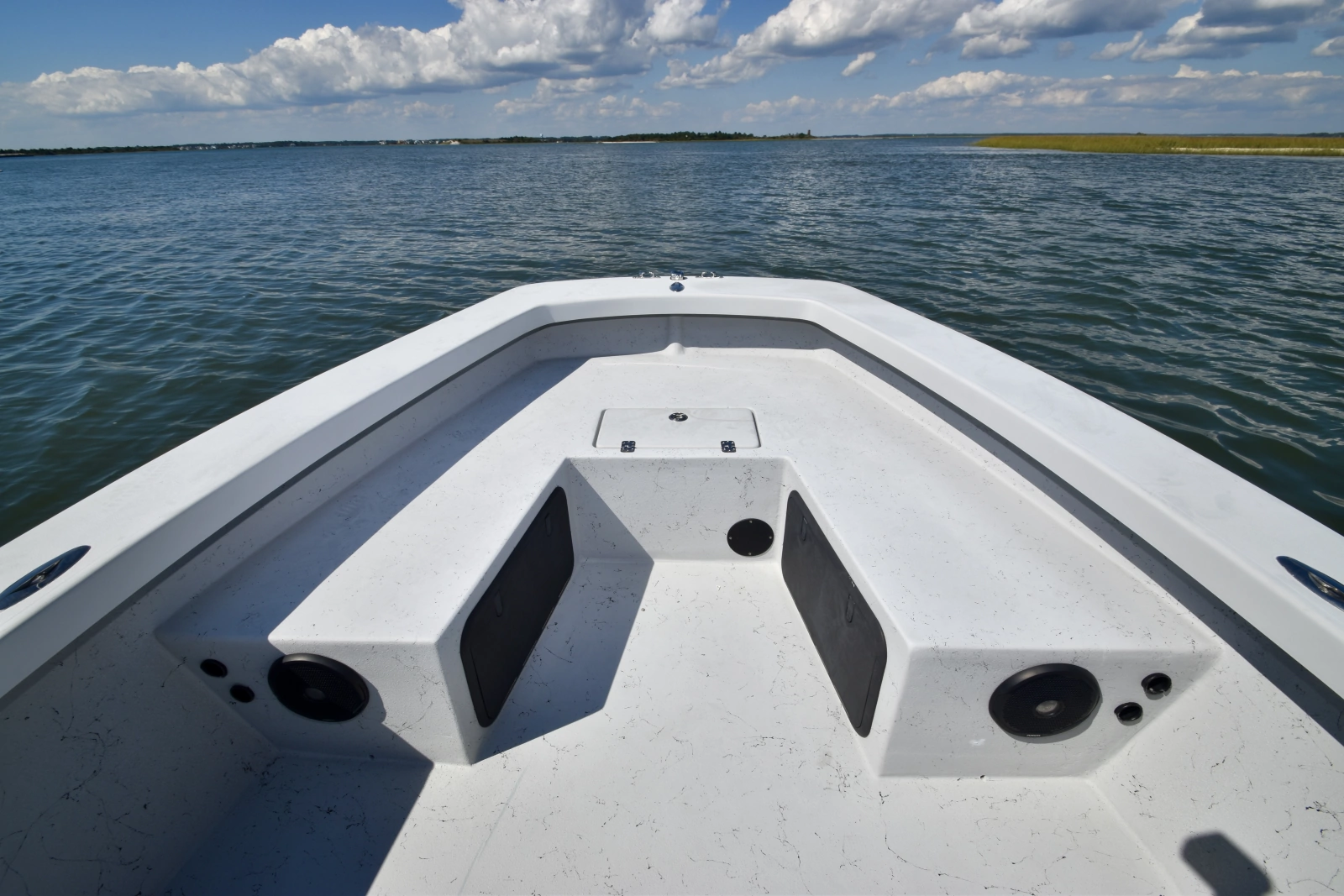 23ft Intruder Yacht For Sale