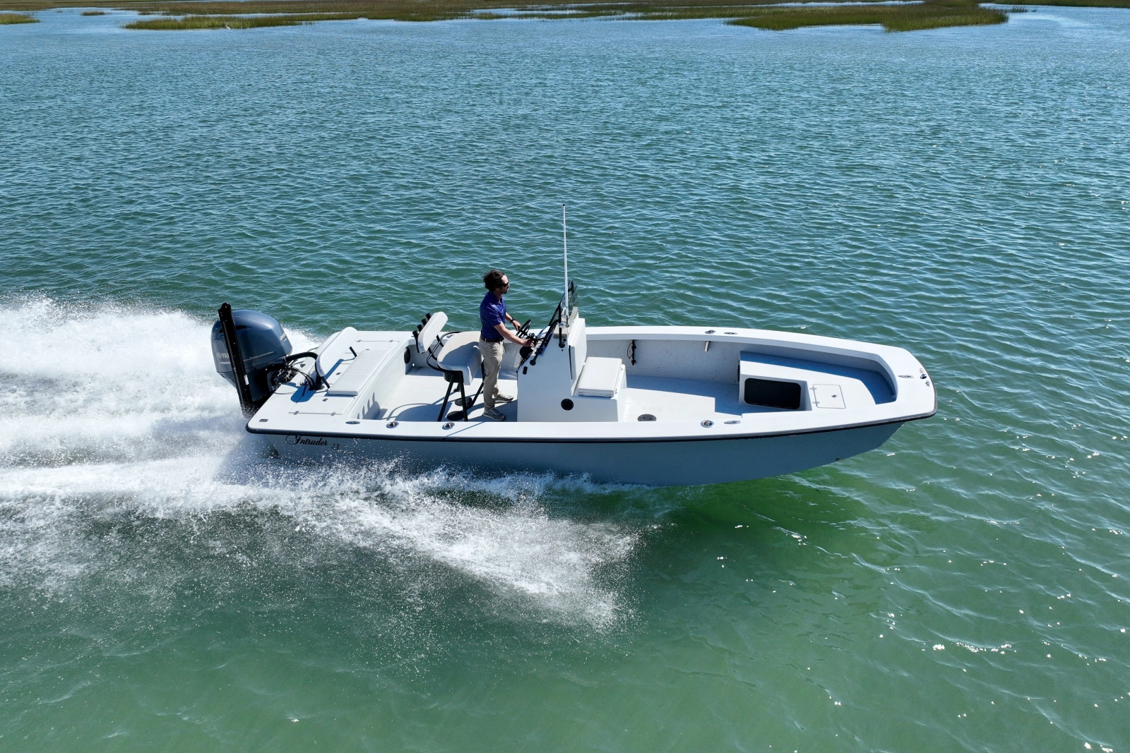 23ft Intruder Yacht For Sale