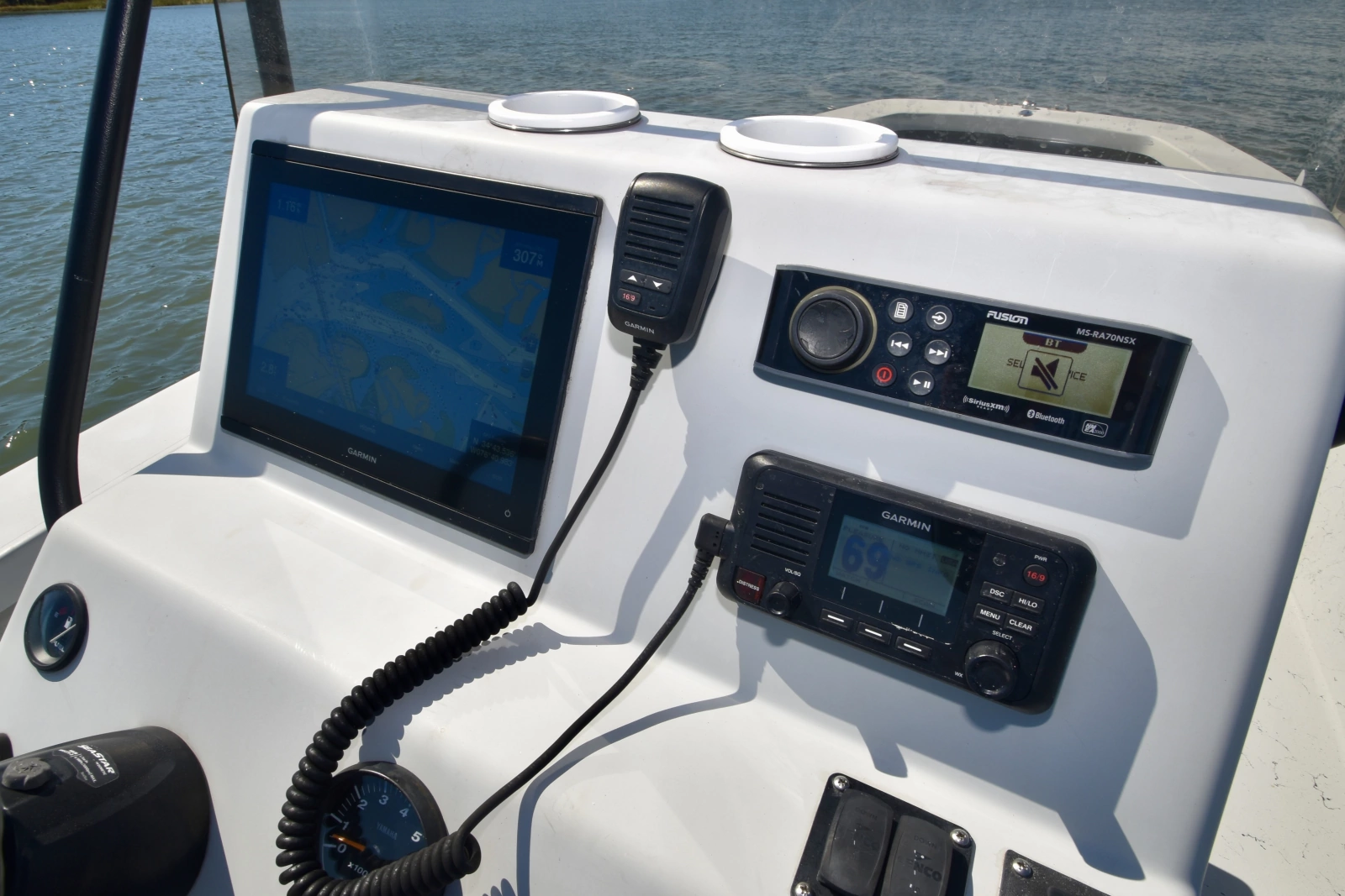 23ft Intruder Yacht For Sale