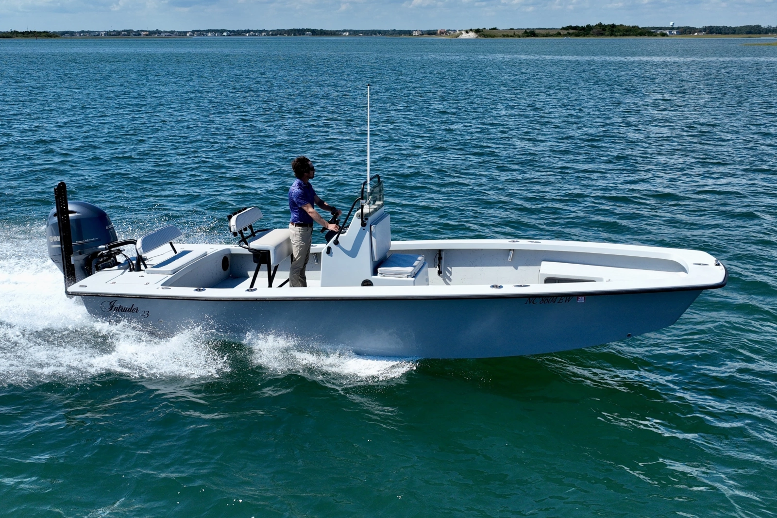 23ft Intruder Yacht For Sale