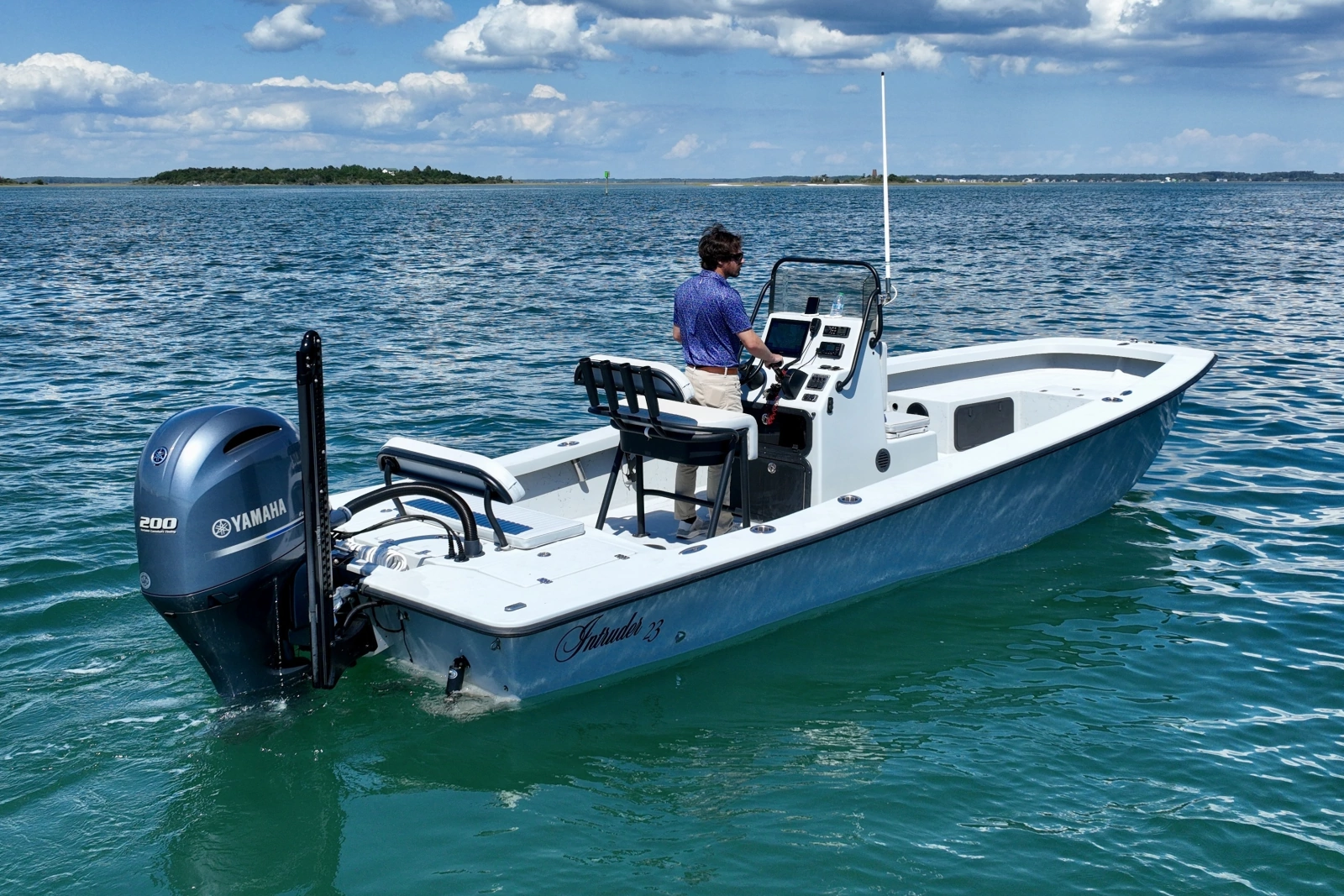 23ft Intruder Yacht For Sale