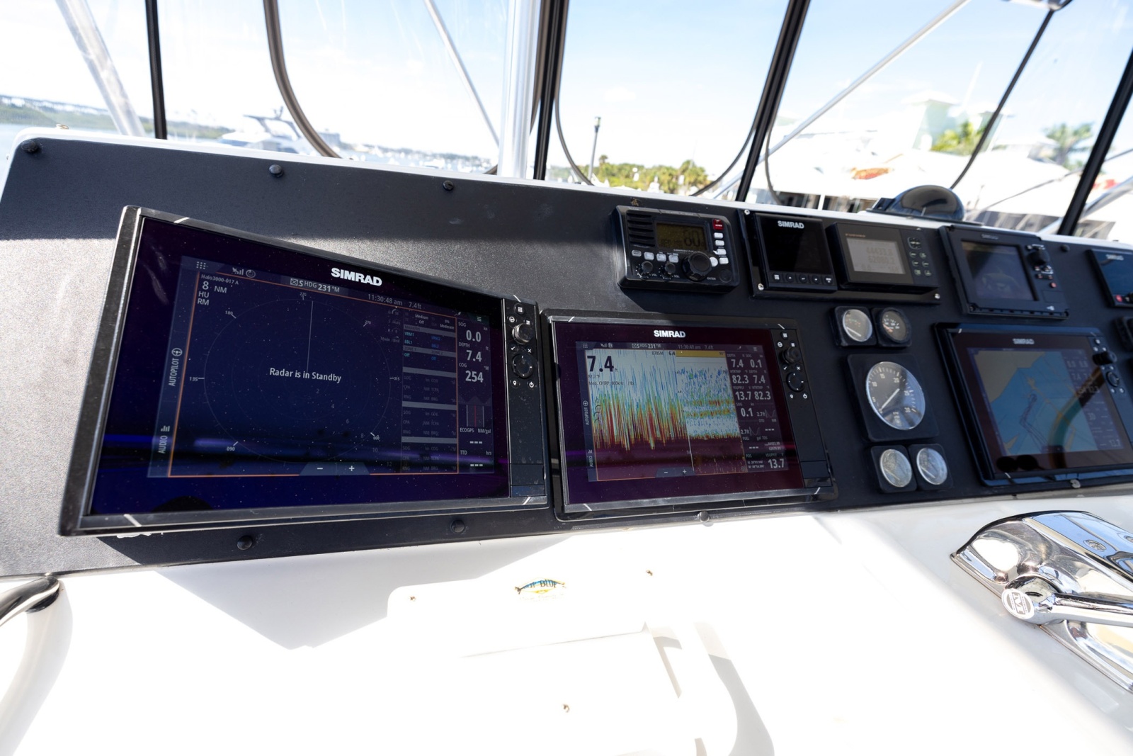 1995 Hatteras 43 Convertible