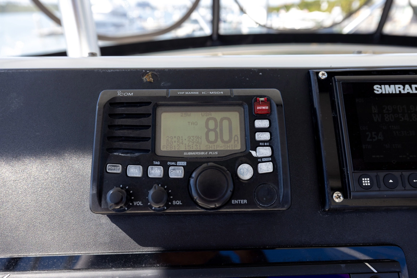 1995 Hatteras 43 Convertible
