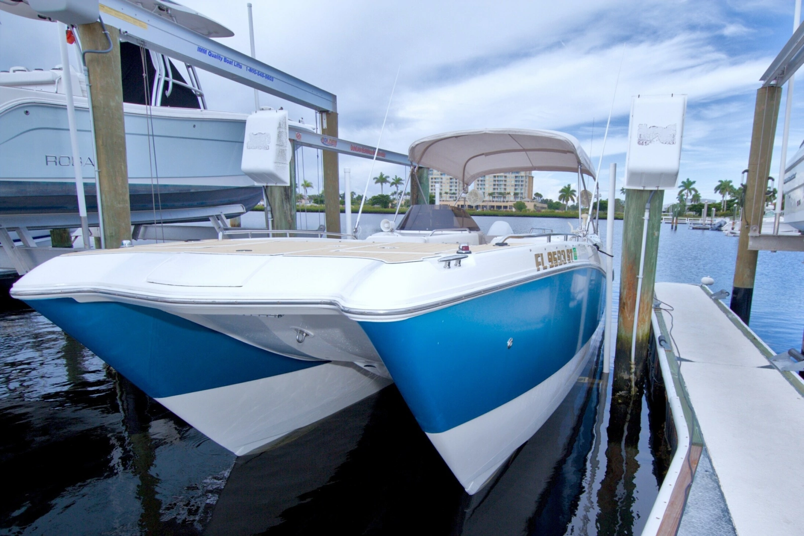 Fast Cat II 26ft World Cat Yacht For Sale