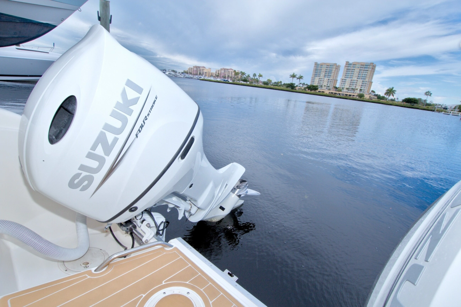Fast Cat II 26ft World Cat Yacht For Sale