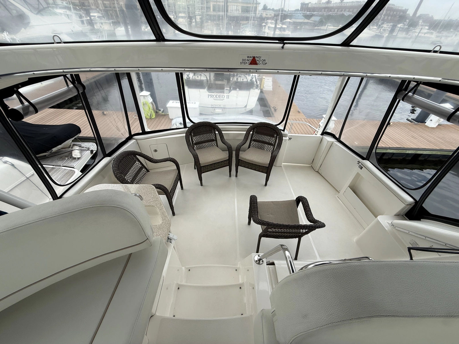 2005 Silverton 43 Motor Yacht