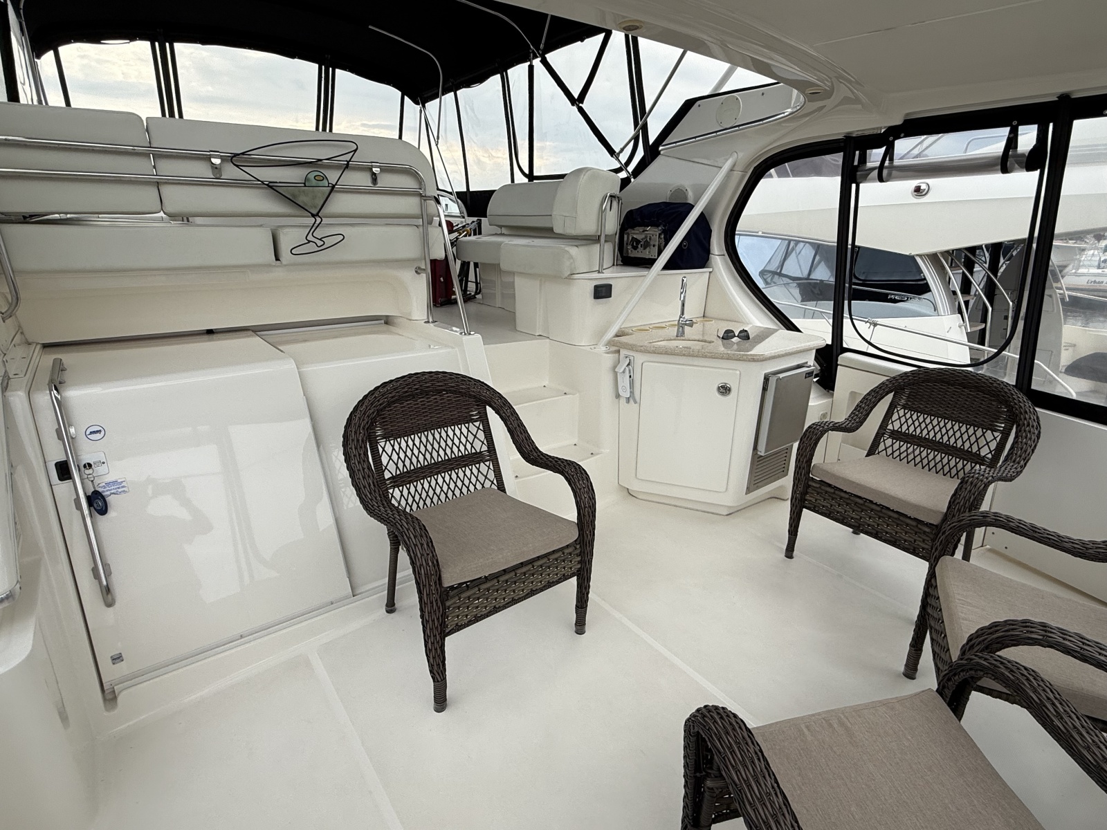 2005 Silverton 43 Motor Yacht
