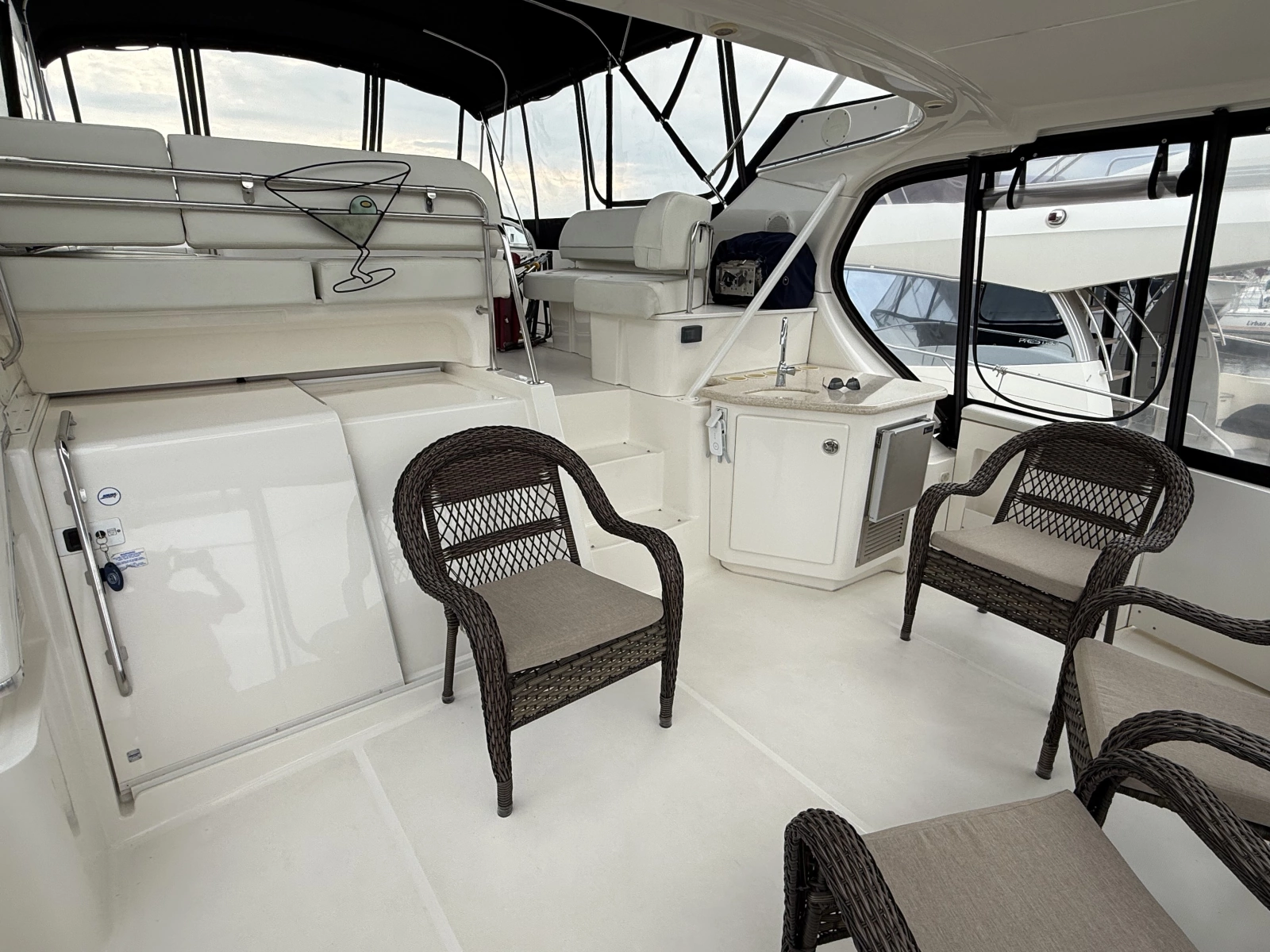 2005 Silverton 43 Motor Yacht