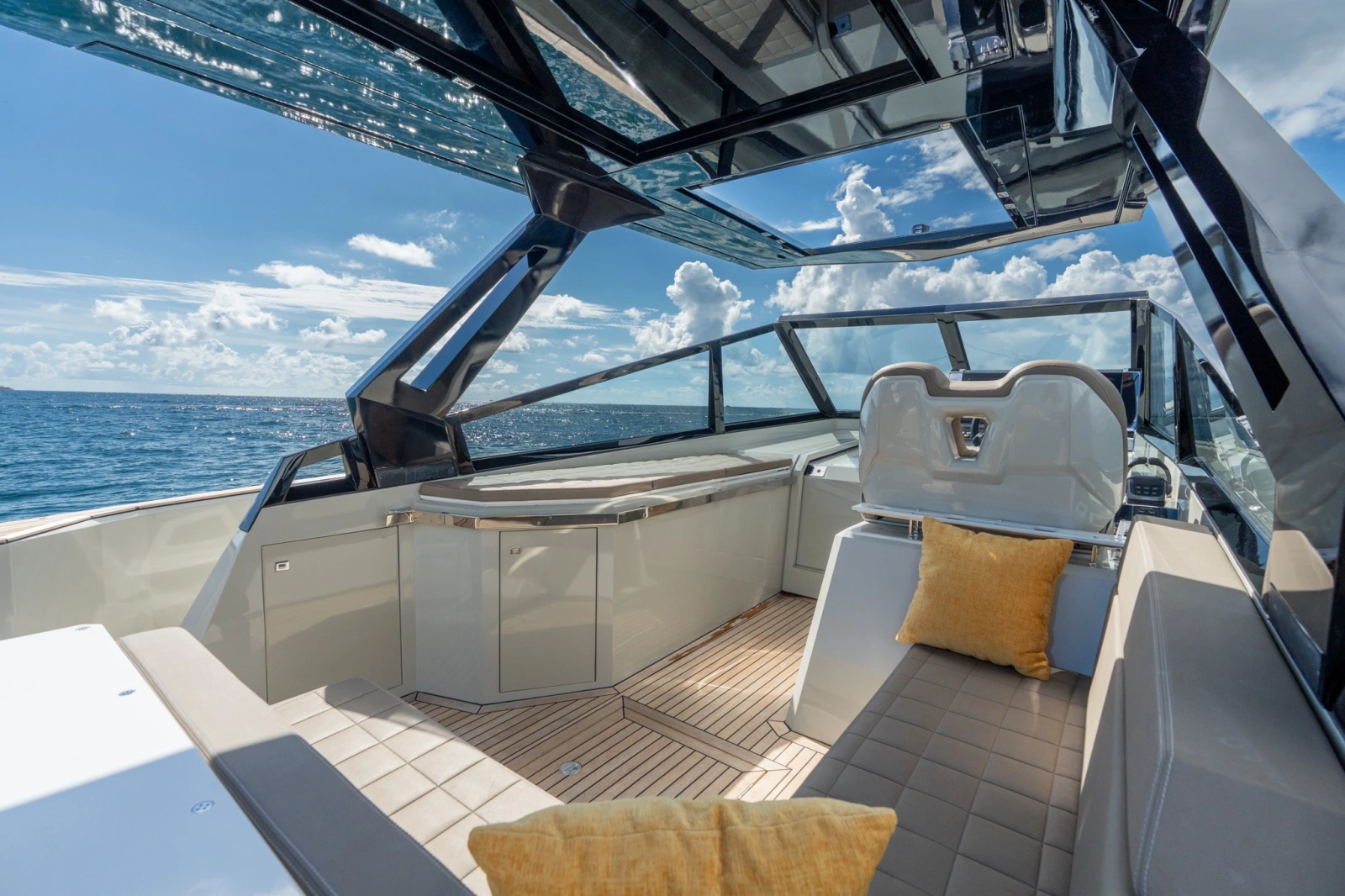2023 Evo Marine R4