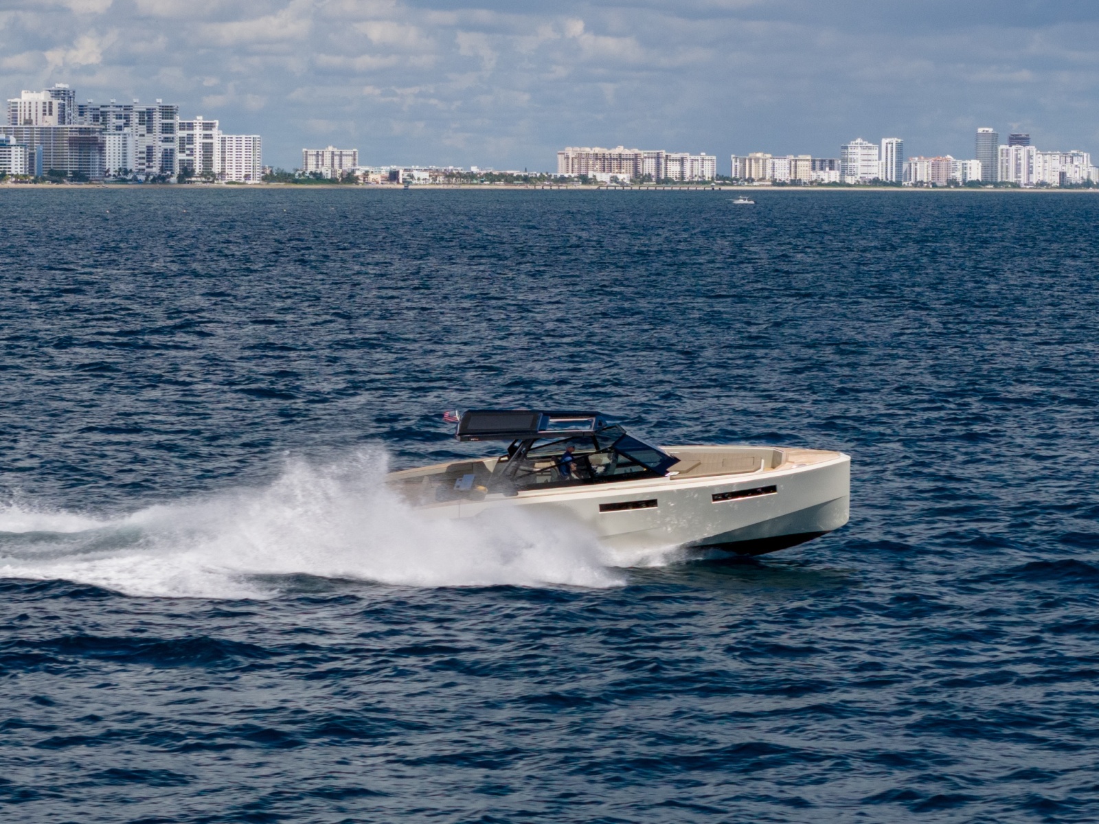 2023 Evo Marine R4