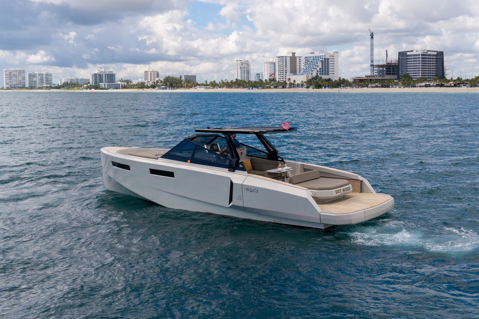 2023 Evo Marine R4