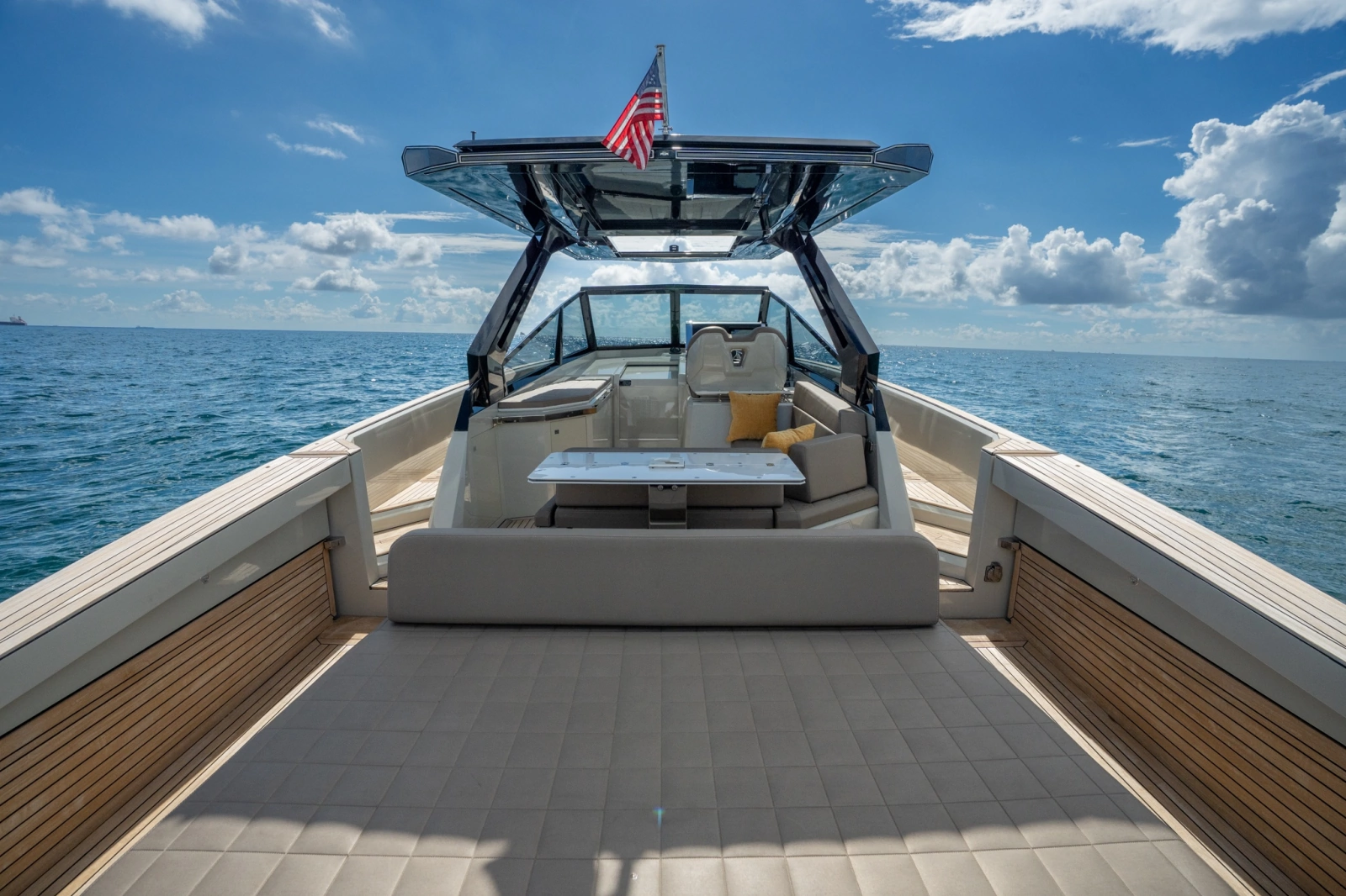 2023 Evo Marine R4