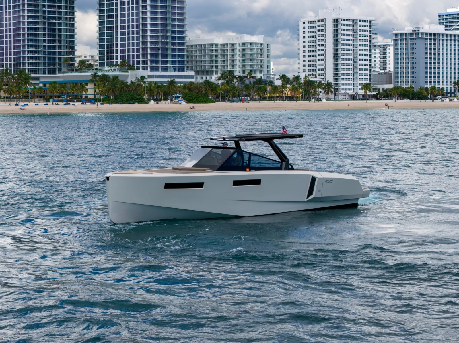 2023 Evo Marine R4