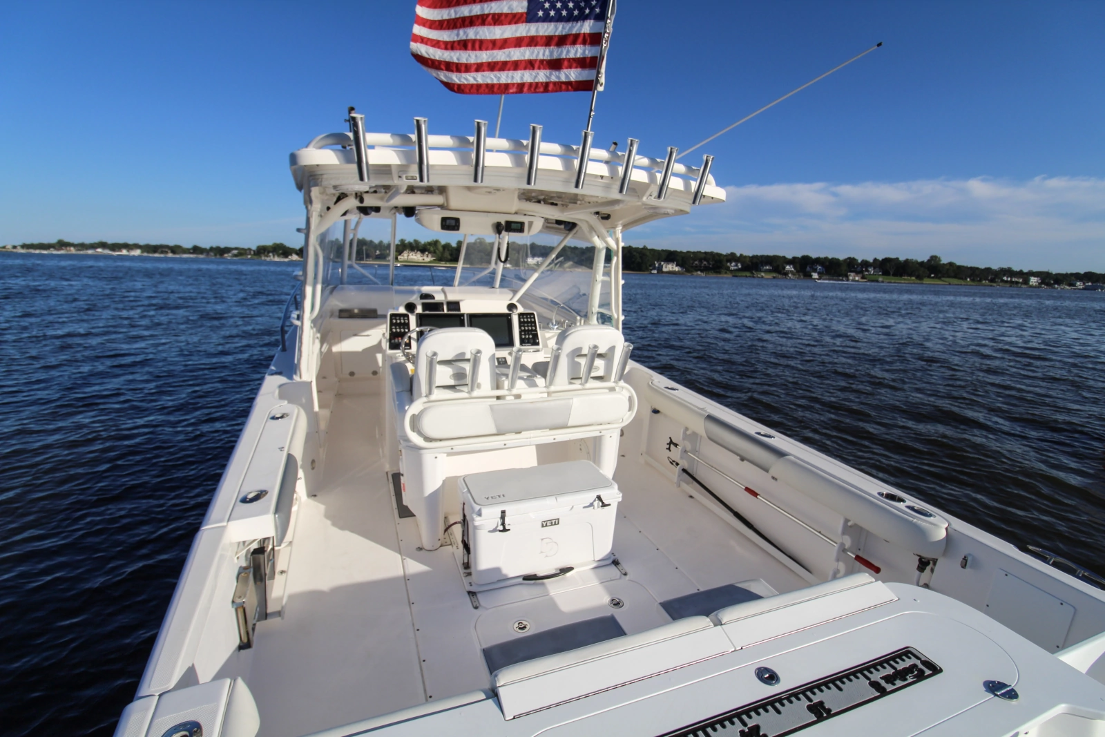 2014 Everglades 350LX