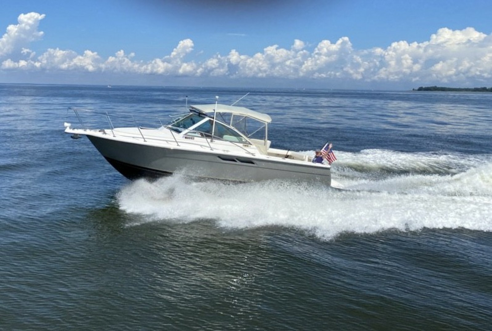 2005 Tiara Yachts 2900 Coronet