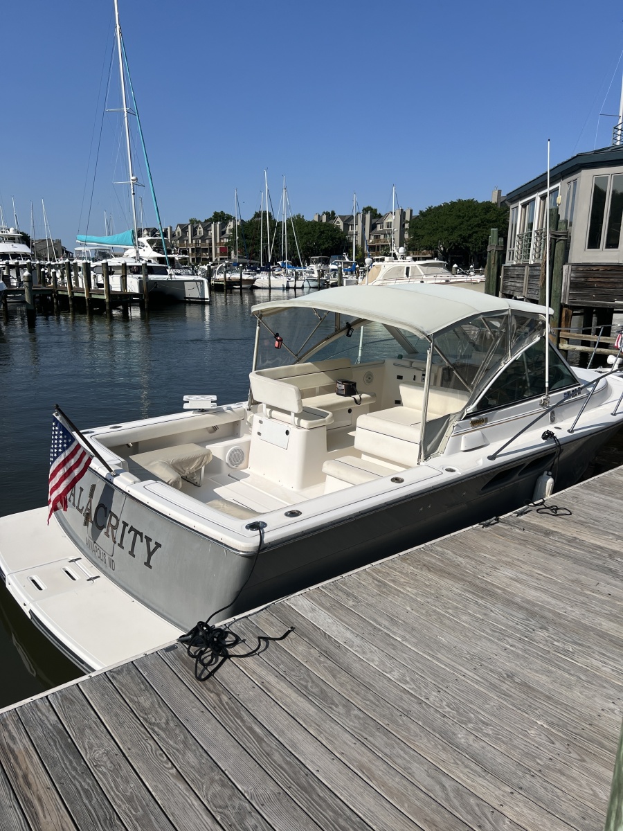 2005 Tiara Yachts 2900 Coronet