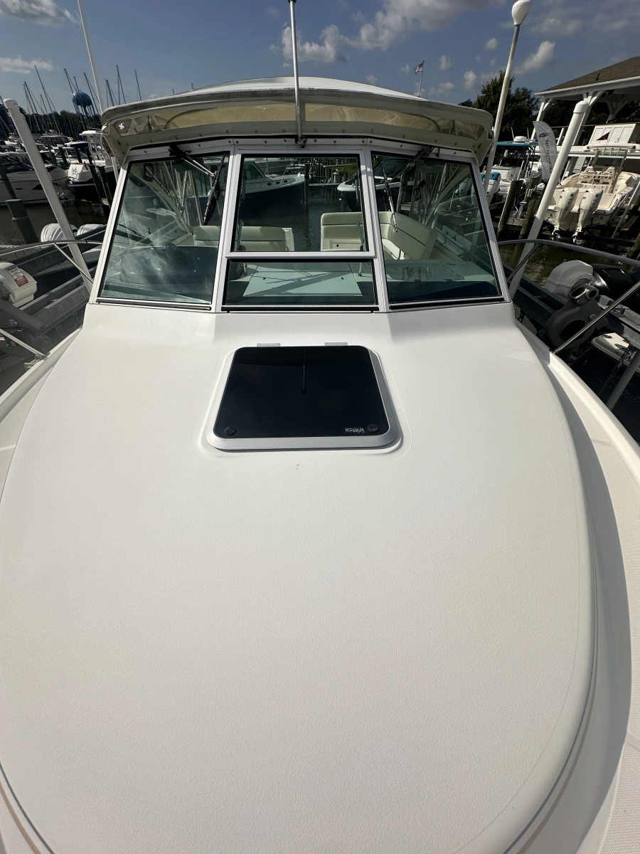 2005 Tiara Yachts 2900 Coronet