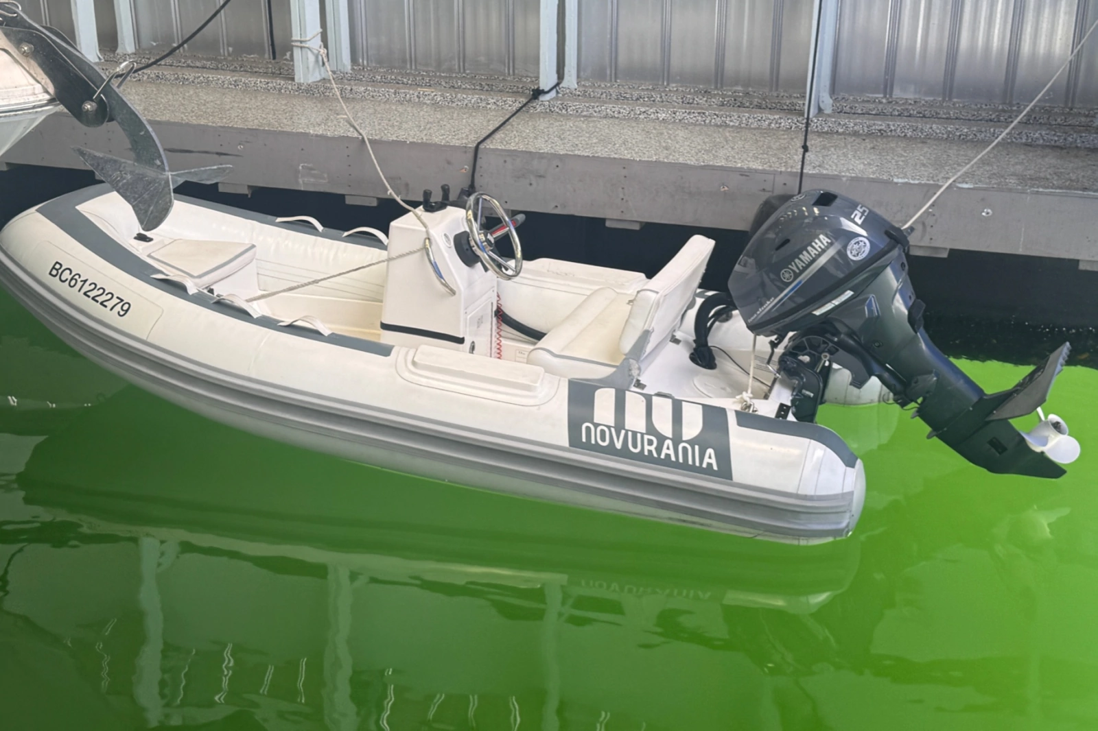 2016 Novurania 335DL