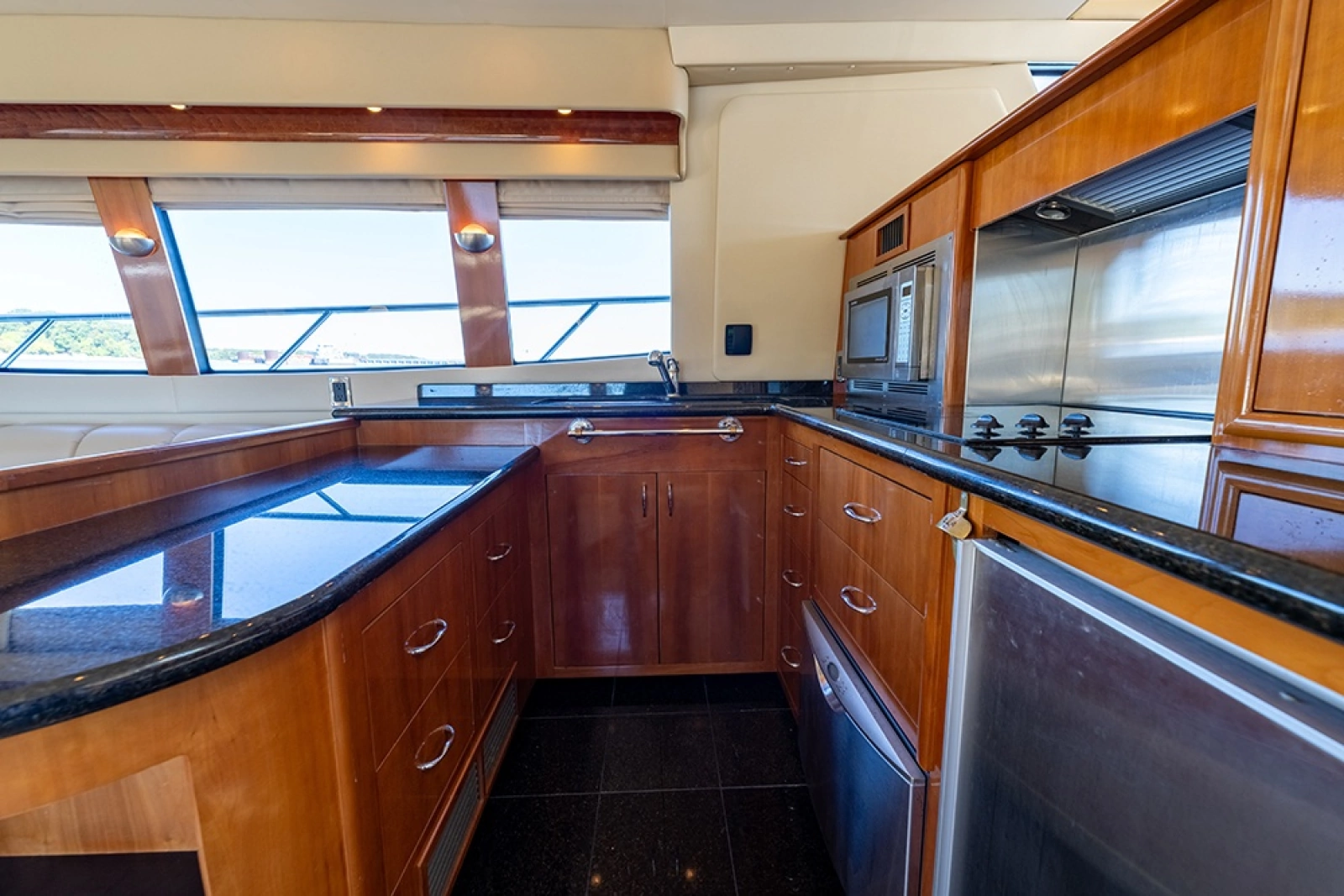 Galley storage