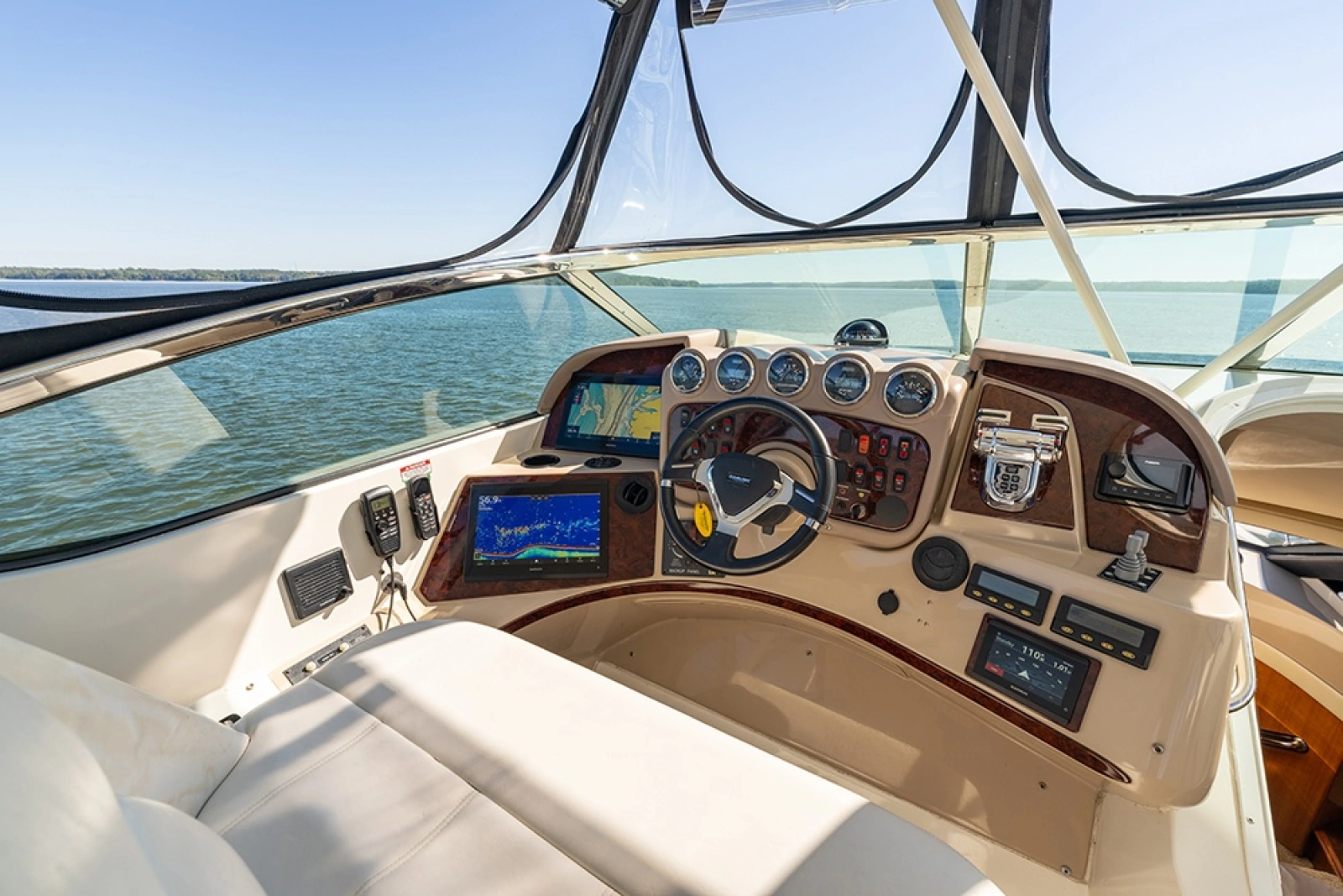 Upper helm dashboard