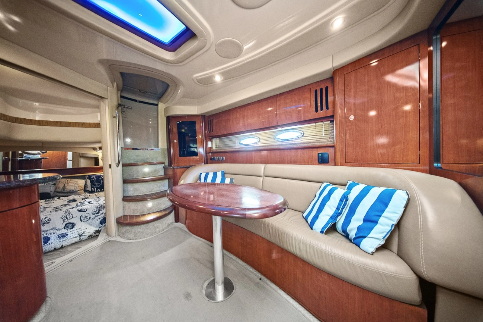 2005 Sea Ray 420 Sundancer