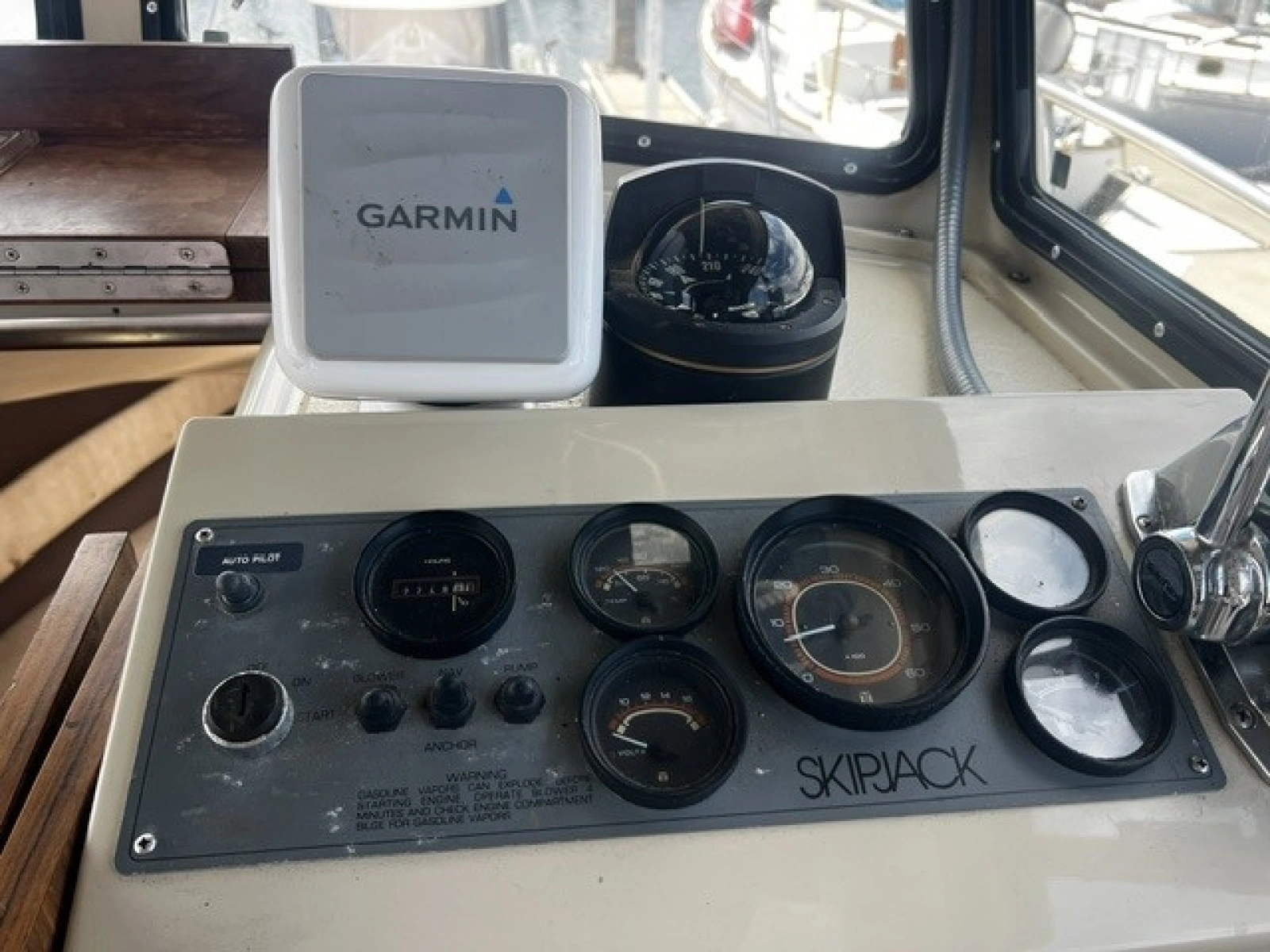 25ft Skipjack Yacht For Sale