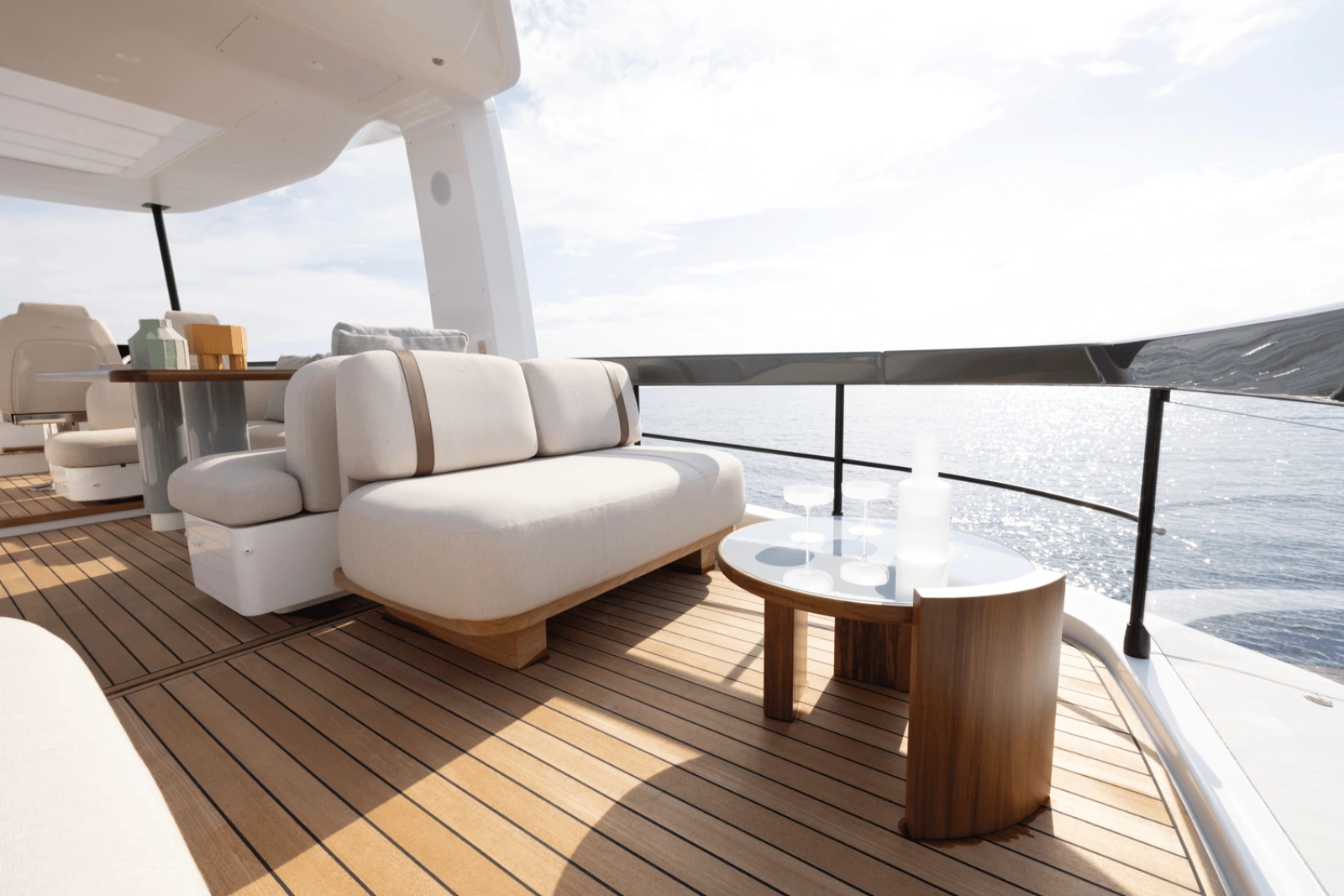 62ft Azimut Yacht For Sale