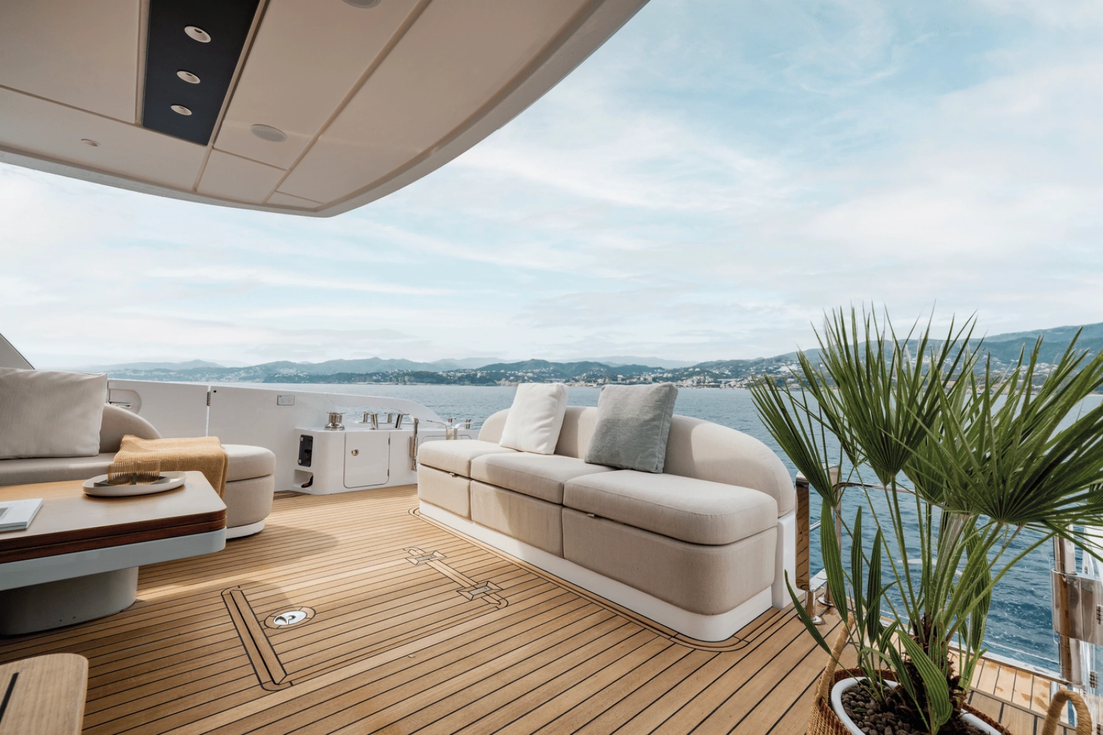 62ft Azimut Yacht For Sale
