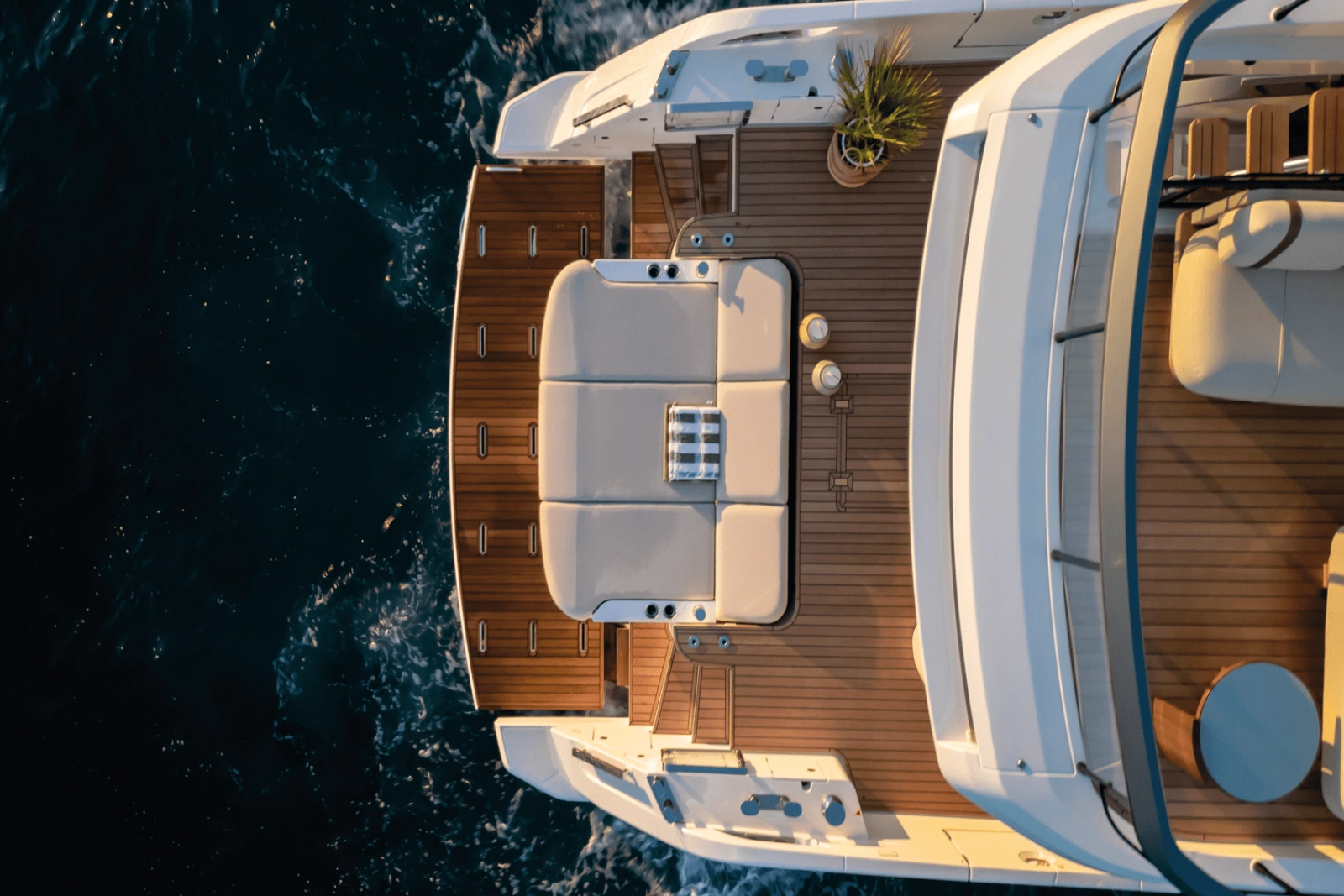 62ft Azimut Yacht For Sale