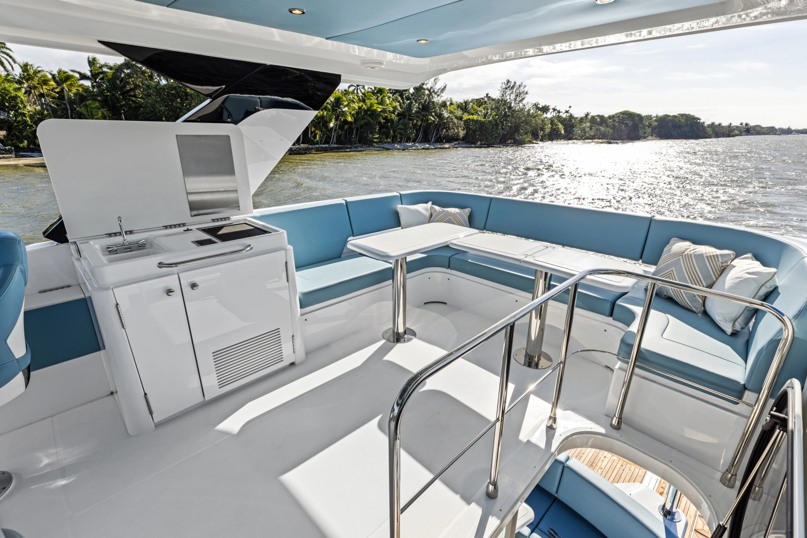50ft Cruisers Yachts Yacht For Sale